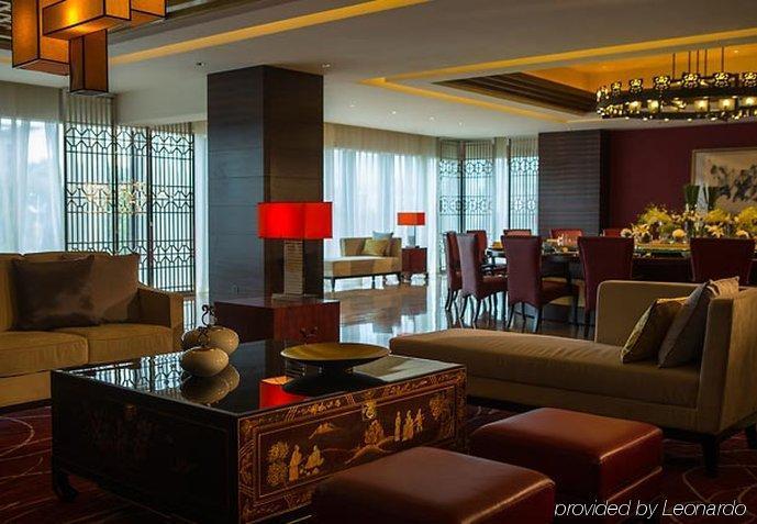 Renaissance Guiyang Hotel Interior photo